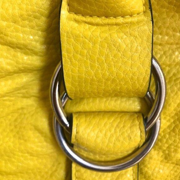 BUENO COLLECTION VINTAGE BRIGHT YELLOW TEXTURED 23" WEEKENDER OVERNIGHT TOTE BAG - Picture 5 of 16